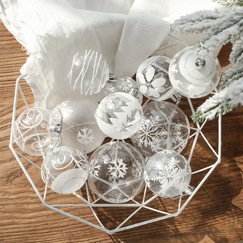 جديد الأبيض ندفة الثلج العملي البلاستيك تنوعا الملونة عيد الميلاد الكرة شجرة عيد الميلاد قلادة الزخرفية 6 صناديق PVC