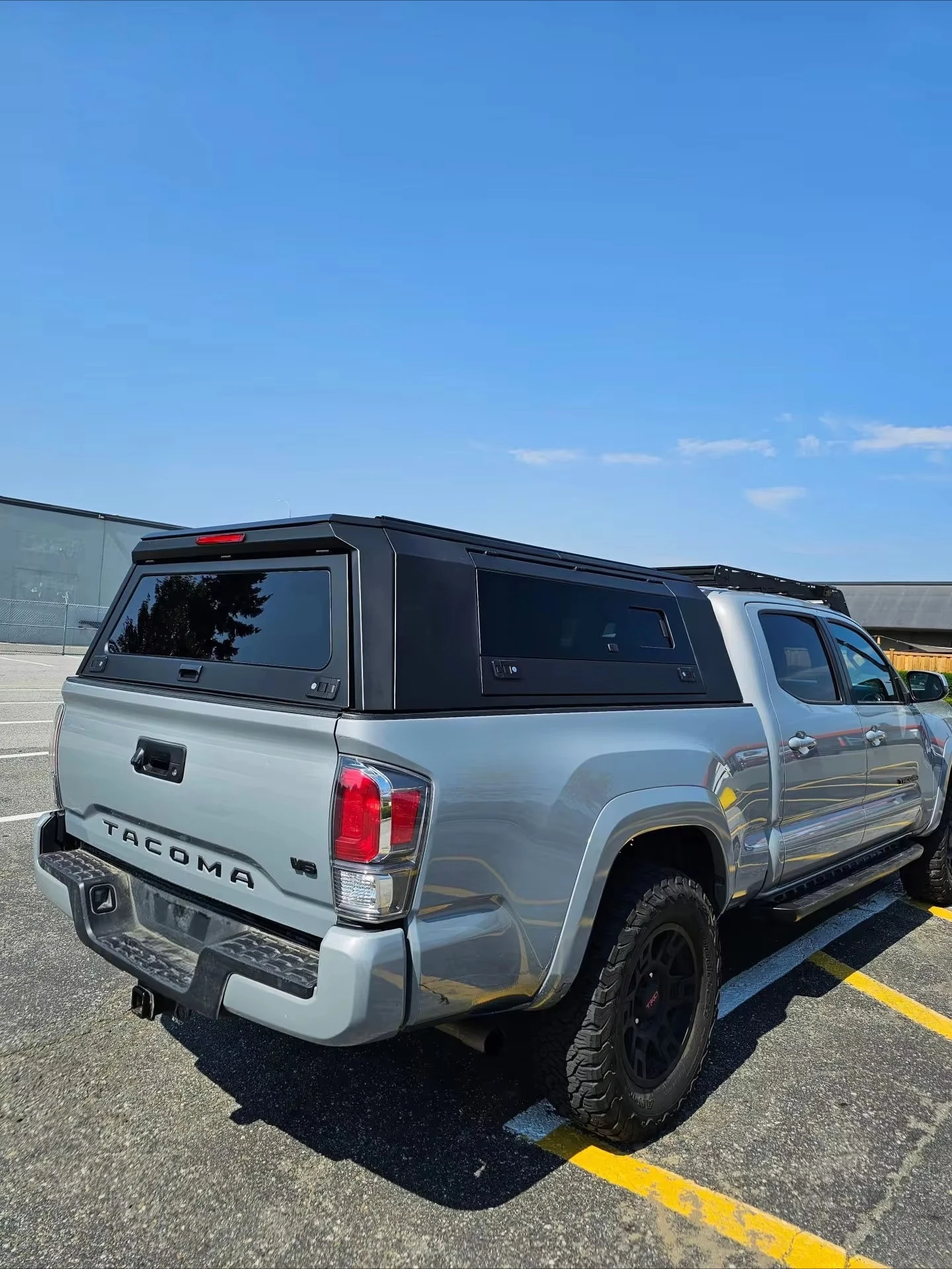 Fabrycznie Nowa Kabina Tacoma, – Hunting And Outdoor Supplies recenzja i cena