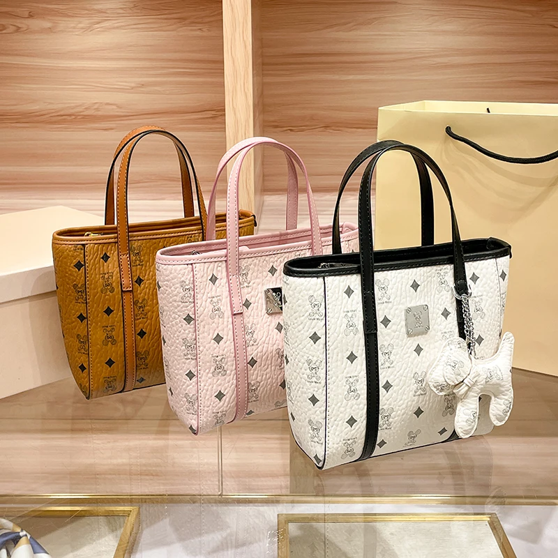 Luxury Brand M Cartoon Printed Vegetable Basket Bag, High-quality and Versatile Shoulder Bag Crossbody Bag Hand-held Bucket Bag