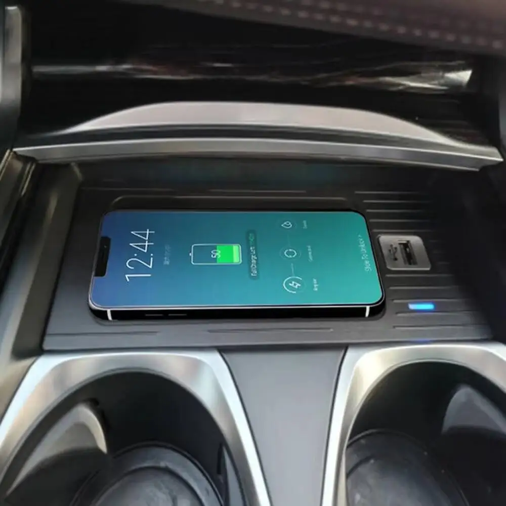Wireless Charger for BMW 7 Series G11 G12 2017 2018 2020 Charging Pad Phone Holder Mount Central Console Car Accessories