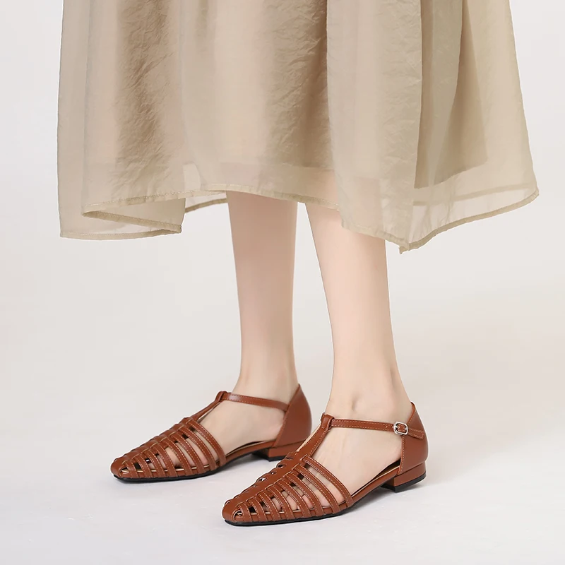

Elegant Luxury classic trendy women's sandals flat bottom comfortable weaving hollowed out toe cover slimming soft leather
