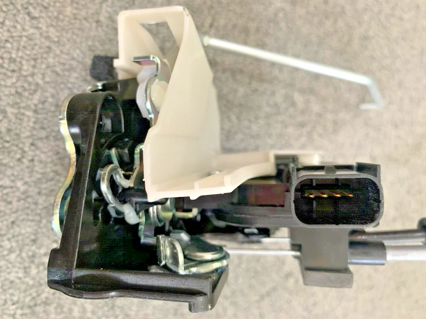 81310-1Y030 Front Rear Door Lock Actuator For Kia Picanto 2012-2016 Morning  New 81320-1Y030 81410-1Y020 81420-1Y020