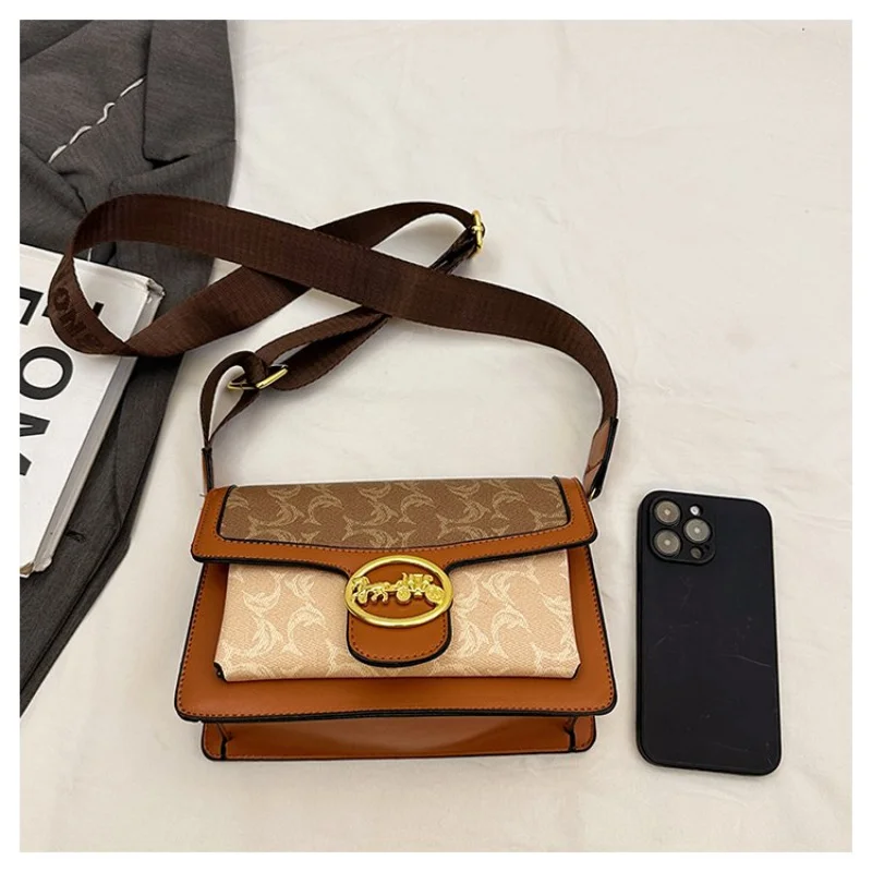 

Women's Messenger Bag Crafted From Arrow-Patterned Leather Featuring Paris Style And Casual Vintage Daily Look