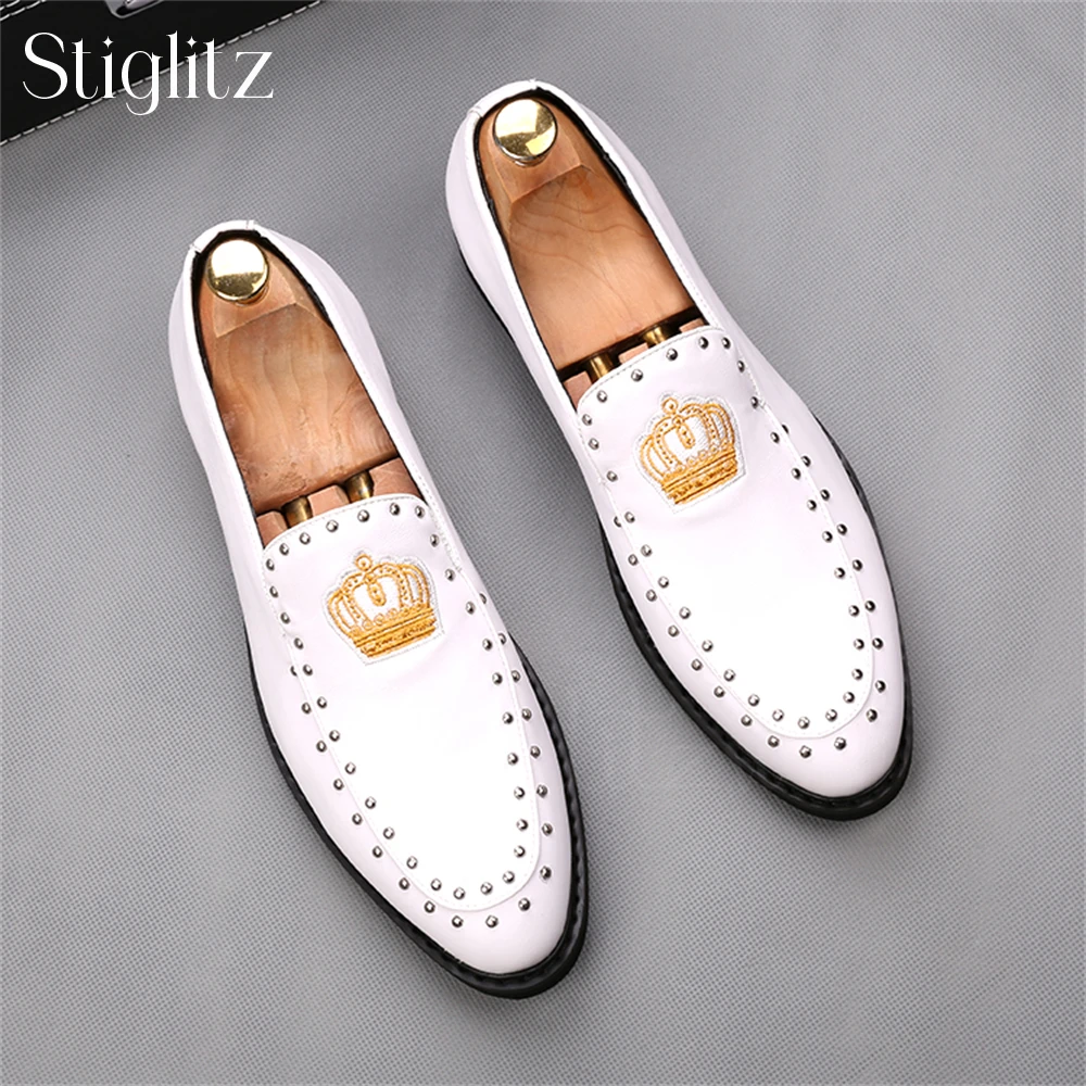 Rivet Crown Men Loafers Punk Style Business Casual Shoes Slip On Soft Leather Comfortable Leather Shoes Luxurious Daily Footwear