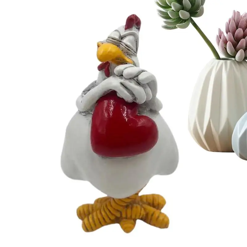 Rooster Statue Funny Chicken Holding A Loving Heart Figurine Decoration Resin Chicken Statue For Nature Lovers Cabin Farm