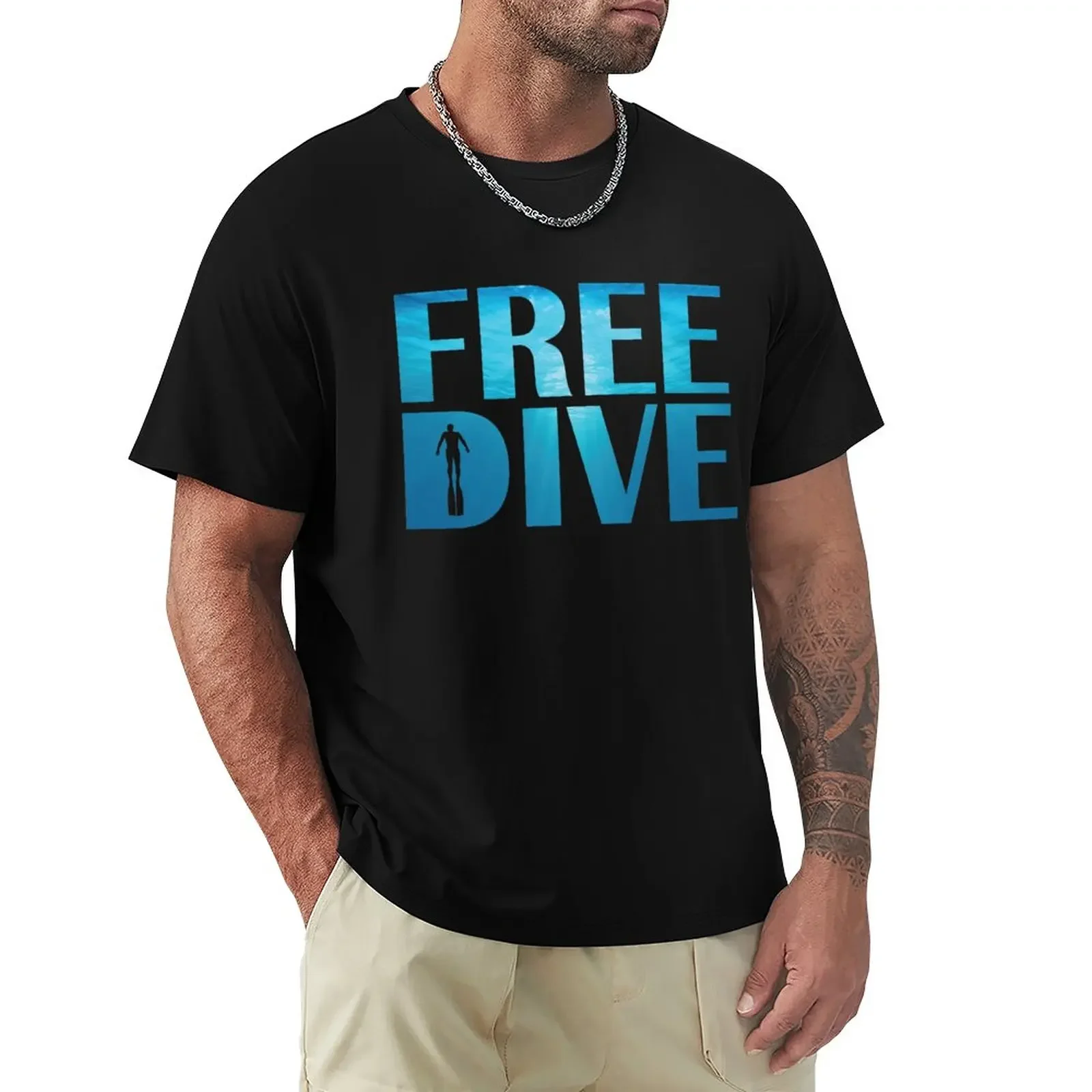 Camiseta de manga curta Freedive masculina, uma respiração no azul, Tee gráfico extragrande