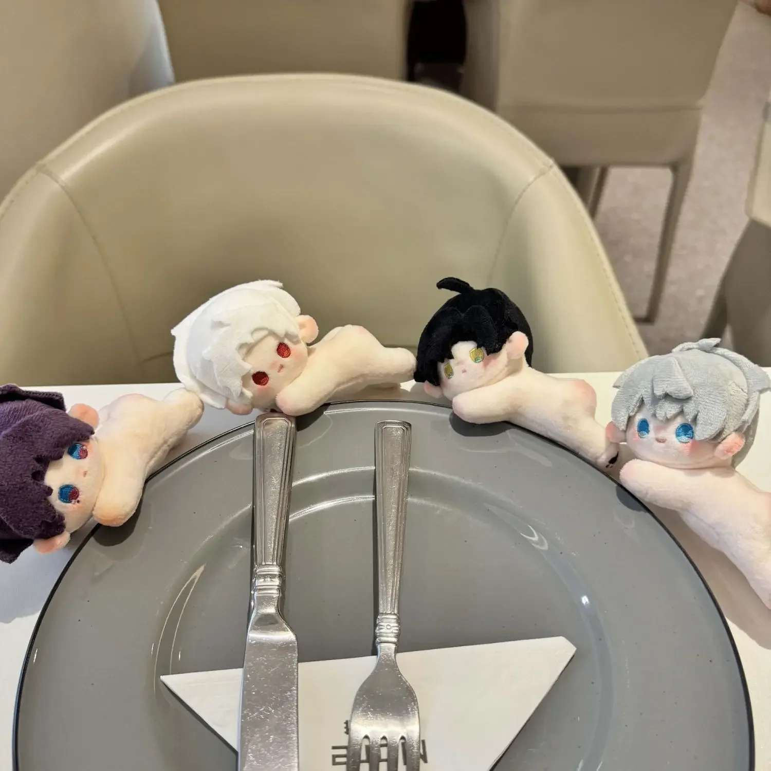 10 cm Party Anime Love and Deepspace Sylus Rafayel Zayne Xavier Cartoon Fluffy Lie Prone Body Baumwolle Maumet Puppet Schmücken Geschenk