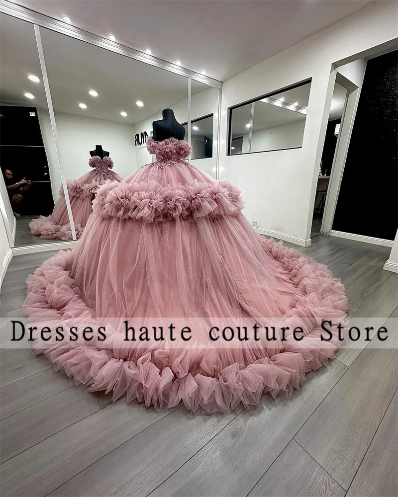 Novo vestido de baile de tule rosa vestidos quinceanera 2025 cristais apliques babados doce 15 vestido personalizado vestidos de 15 anos