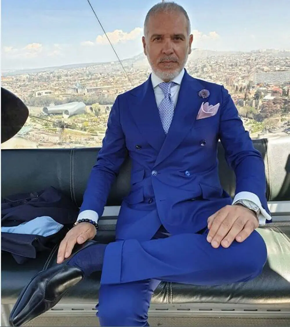 

Solid Groom Tuxedos Peak Lapel Slim Fit Double Breasted Blazer Pants Men Suit for Business Casual Party Prom Suits(Jacket+Pants)