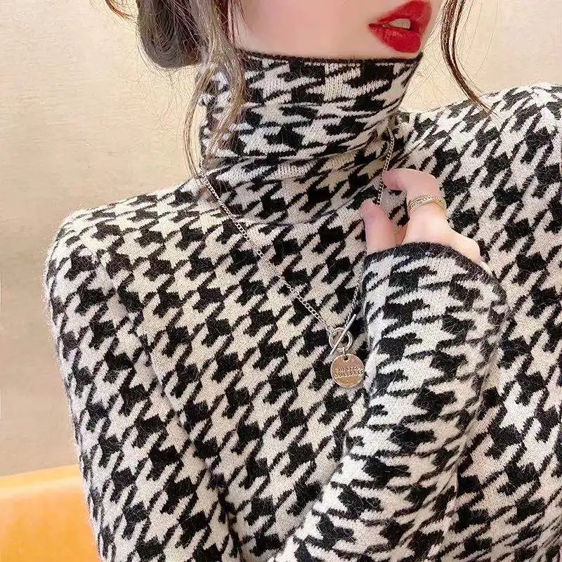 High neck base sweater for women's autumn and winter fashion, 2024 new popular item, slim fit and thick houndstooth sweater