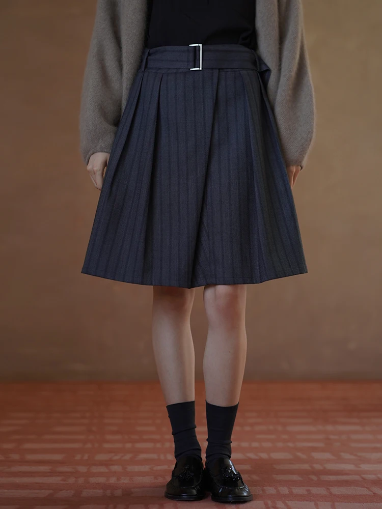 

Юбка Hacikis Miss с высокой талией, А-силуэта, с текстурой и темными полосками, миди, в школьном стиле, для молодых женщин