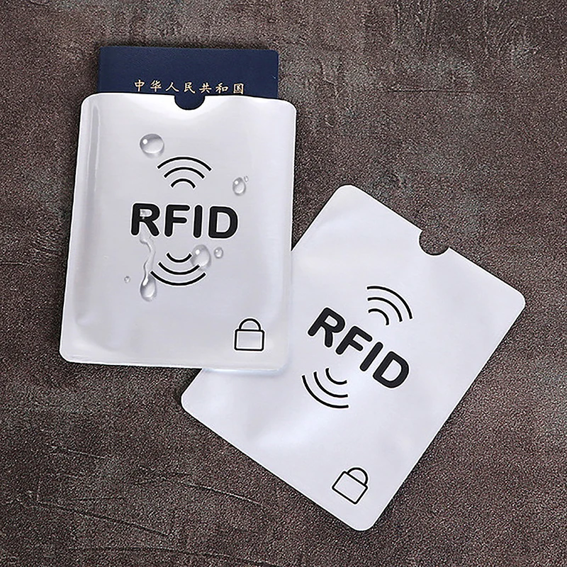 2 ชิ้นผู้ถือบัตรป้องกันการโจรกรรม RFID การปิดกั้นสัญญาณ NFC โล่ปลอดภัยสําหรับบัตรเครดิตหนังสือเดินทางป้องกันการ์ดป้องกัน Blocker