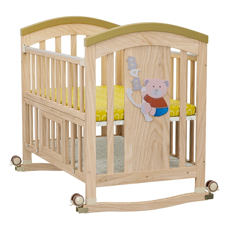 認証済みナチュラルカラーのモダンなニュージーランド産パイン材ホワイトベビーベッド