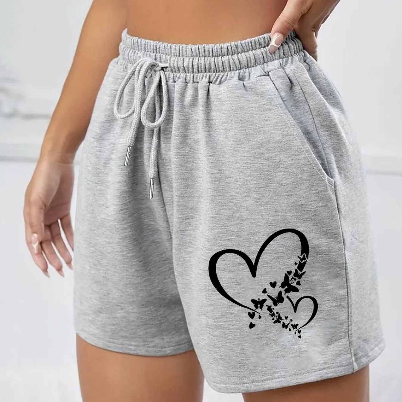 

2026 Women's Summer Casual Shorts Heart Print Loose Fit Stylish and Versatile Suitable for Gym and Lounge Wear