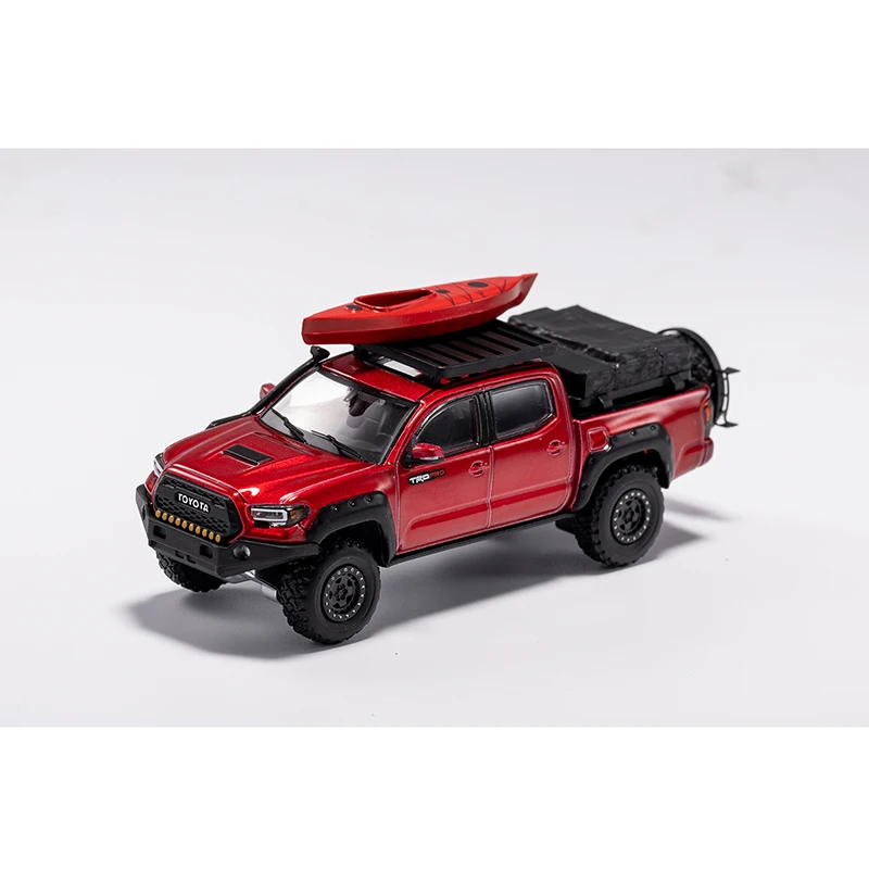 GCD 1/64 Tacoma TRD Pro Vintage Pick-up Cars Luxury Vehicle Diecast Car Collection Toy Station Vehicle with Display Box