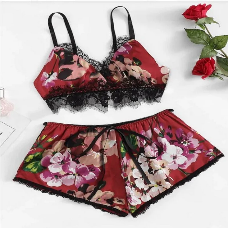 Women Summer Two Pieces Short Sexy Silk Pajamas With Suspenders Lace Thin Ladies Homewear Soft Acrylic Painting Floral Underwear