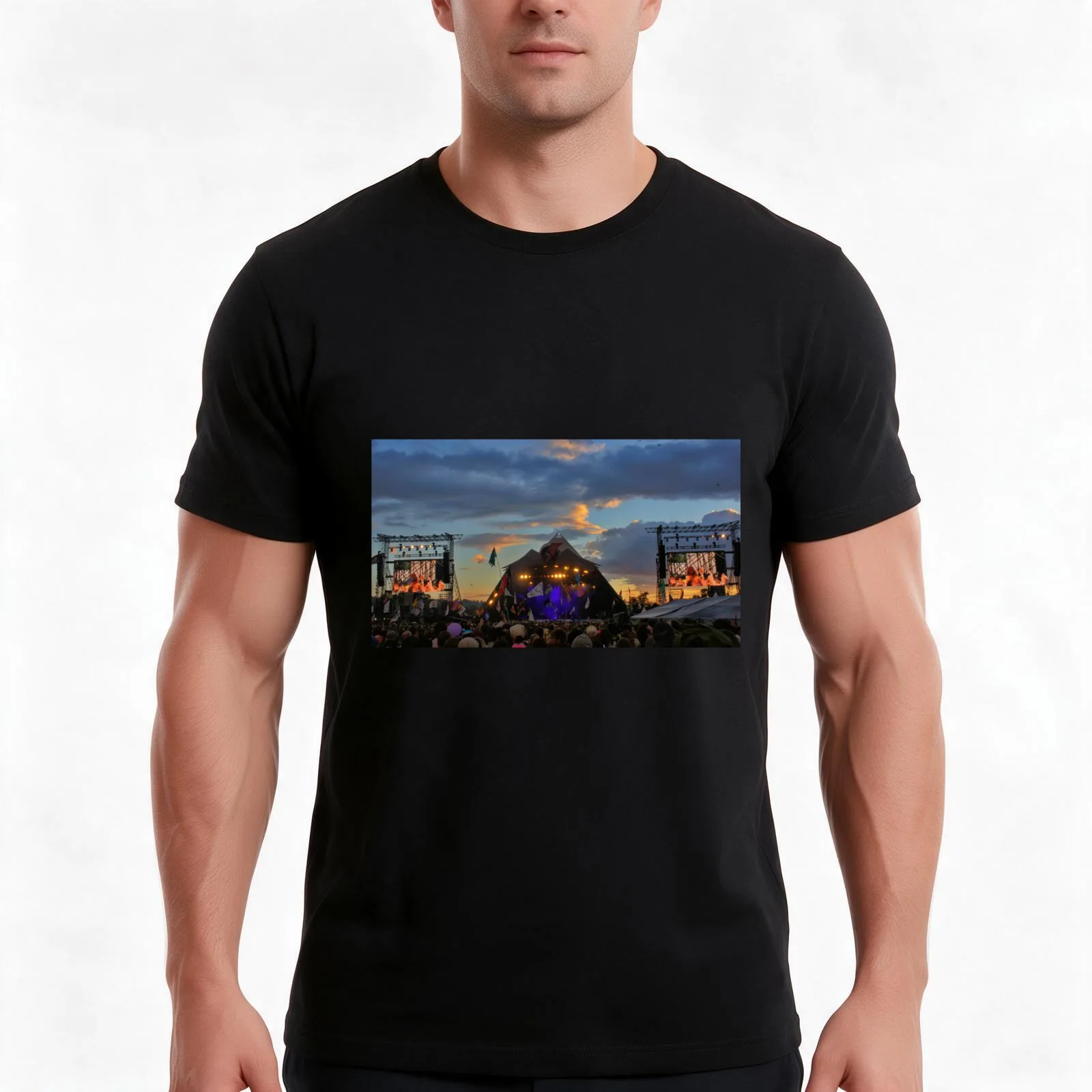 Pyramid Stage At The Glastonbury Music Festival T-Shirt, Summer Casual Cotton Tee, Oversized Streetwear Tops, Unisex Men Women