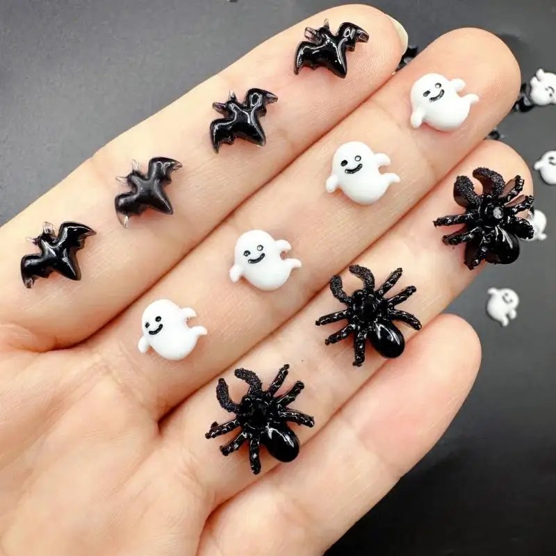 Halloween Nail Art Decorations 30Pcs Black Bat Spider Design Autumn Nail Charms for Professional Nail Salon Use