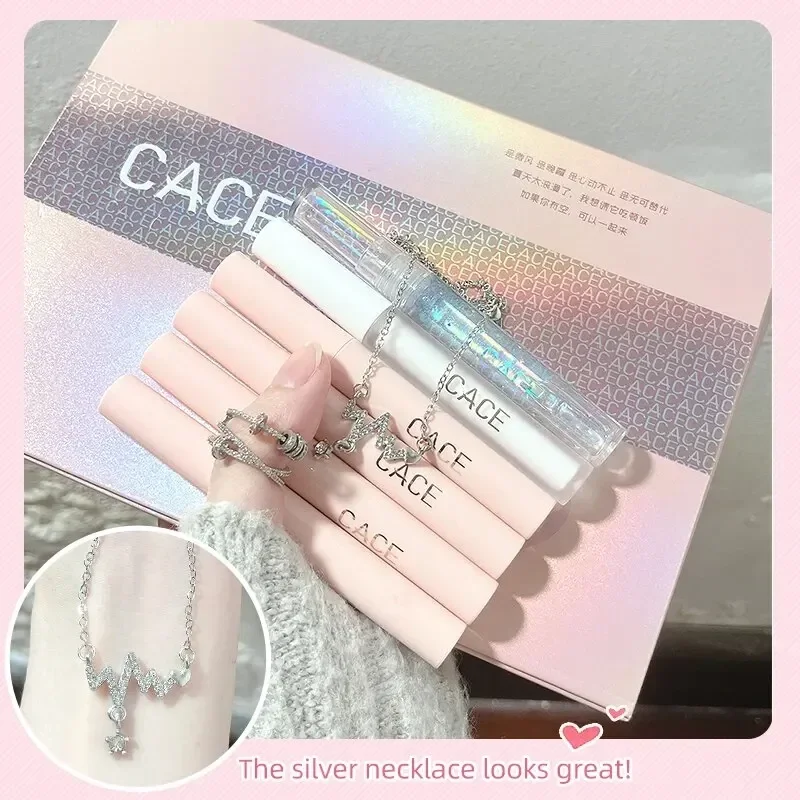 CACE-Juego de maquillaje de lápiz labial líquido mate, brillo de labios de 4 colores y 1 unidad de brillo de labios transparente y 1 bálsamo labial regordete y collar de regalo