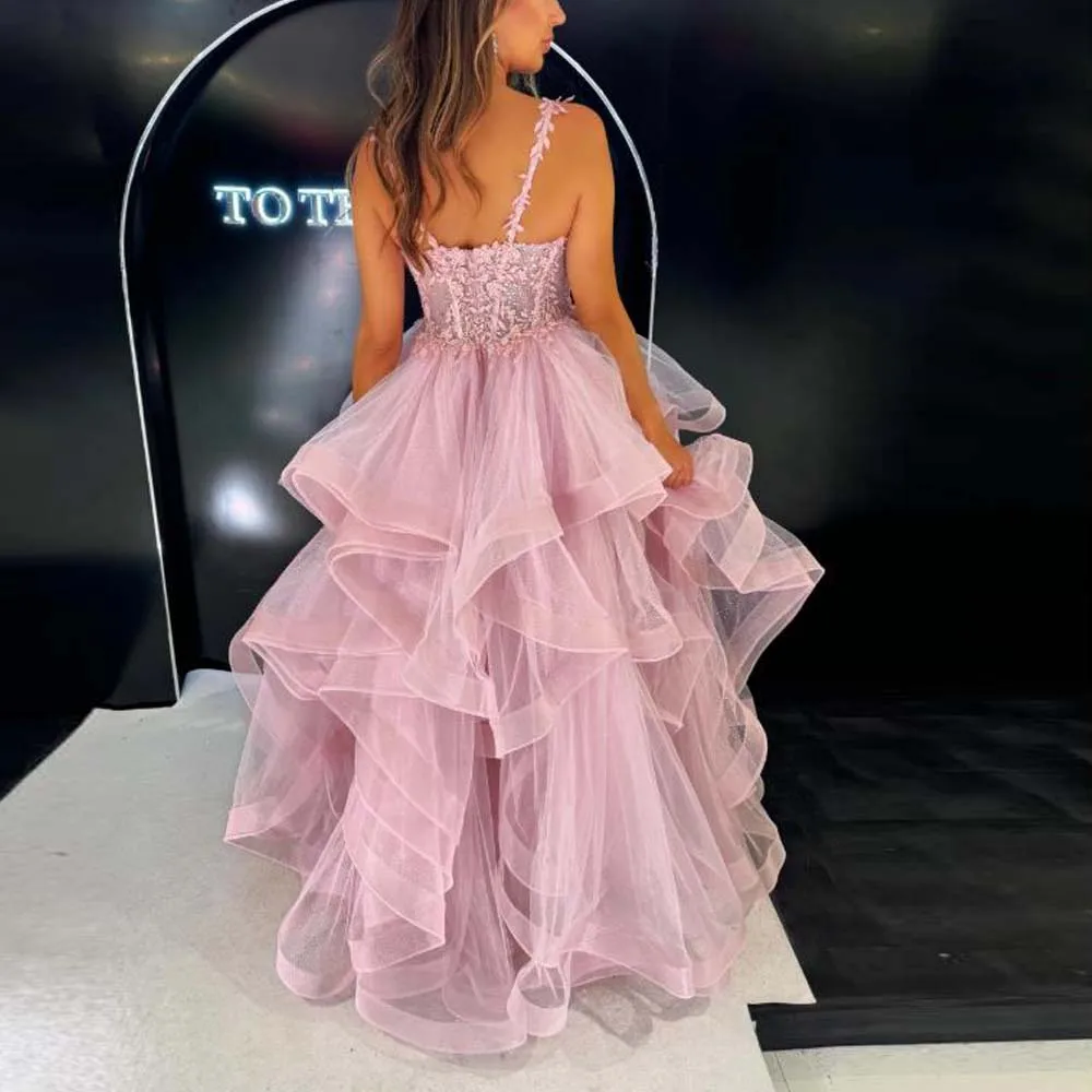 Customized Ruffles Spaghetti Strap Prom Dresses with Lace Appliques Corset Birthday Party Gown Multi-layer Quinceanera Dress
