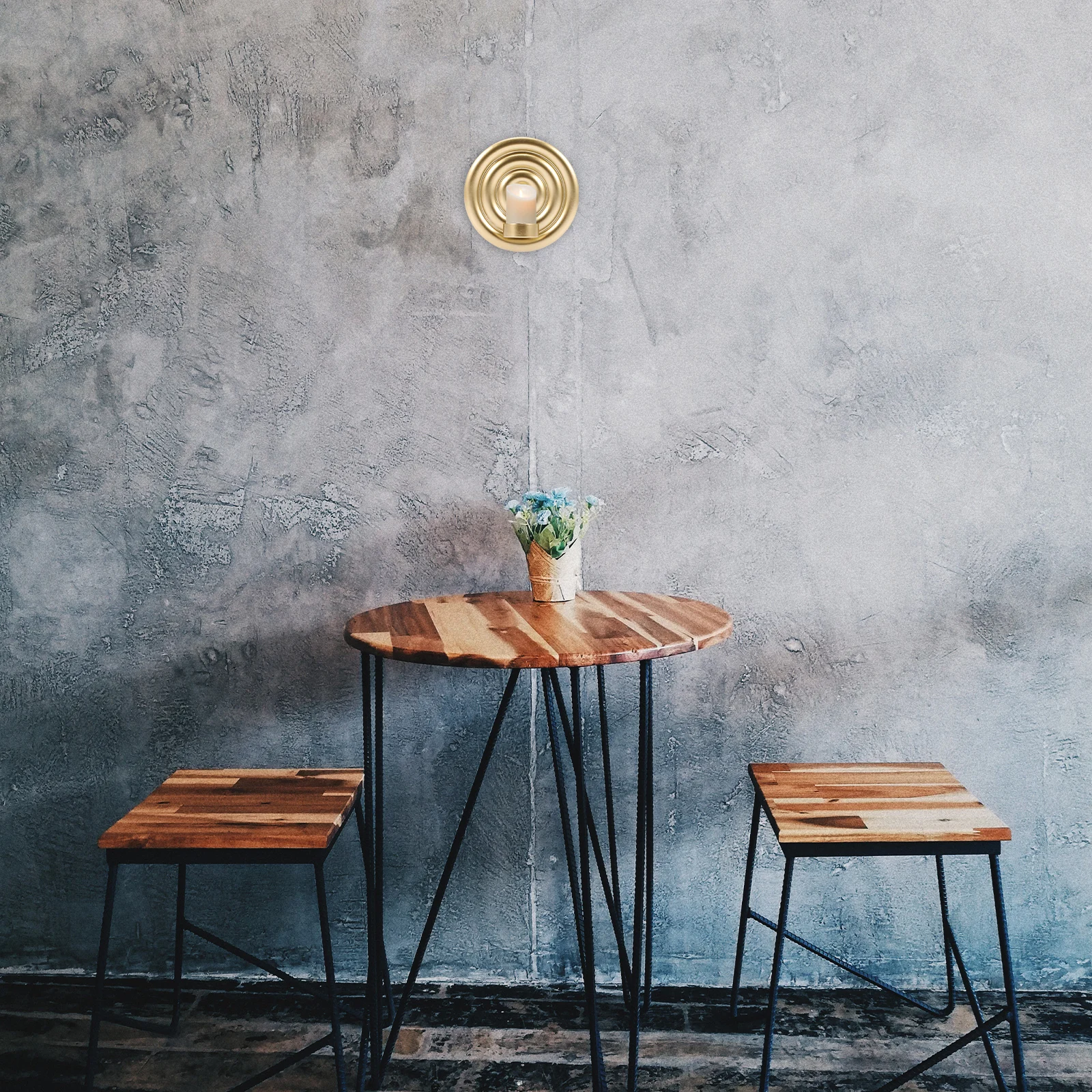 

Wall-Mounted Candleholder Iron Wall Decor For Home Bar Restaurant Exquisite Candlestick Holder Elegant Atmosphere