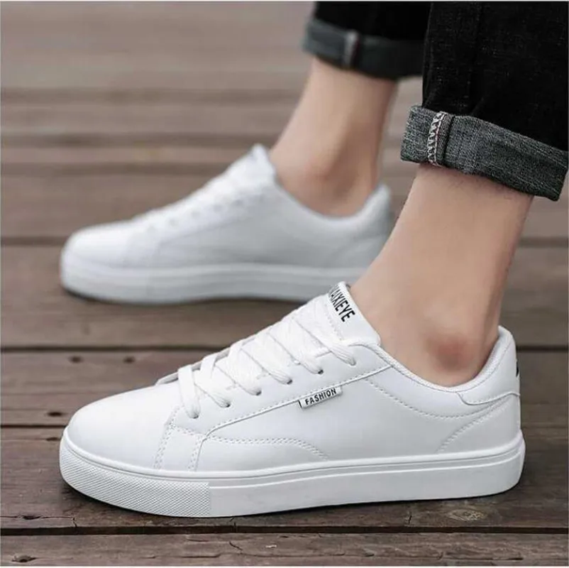 Men Shoes Sneakers 2022 New Summer White Fashion Board White Men\'s Zapatillas Hombre Chaussure Homme