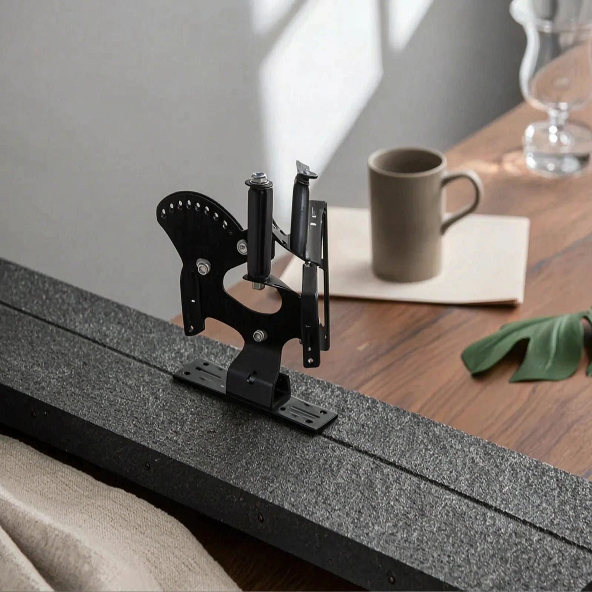 Sturdy Metal Speaker Wall Bracket Heavy Duty Adjustable Mounting Bracket with Swivel for Living Room and Shop Use