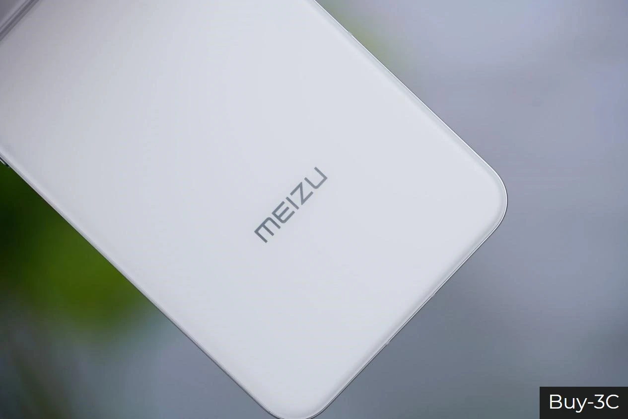 Meizu 22 Snapdragon 8s Gen 4 Dual SIM 6.3'1.5K 120Hz LTPO Play Store 50MP Triple Camera 50MP Front Camera Flyme 5G Smartphone