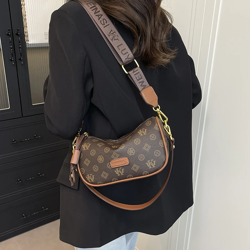 

Luxury Brand Women's Handbag with Leather Material, Popular Messenger Bag for Elegant Ladies, Classic Shoulder Design