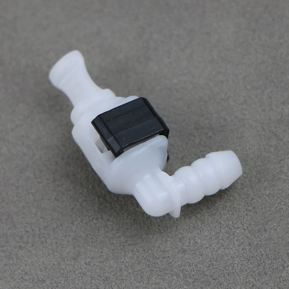 

3B0955665C Windshield Washer Nozzle Connector Elbow Clip Head For A3 A4 A6 A8 Q5 Q7 TT Beetle Golf Jett Passat Octavia 3B0955665