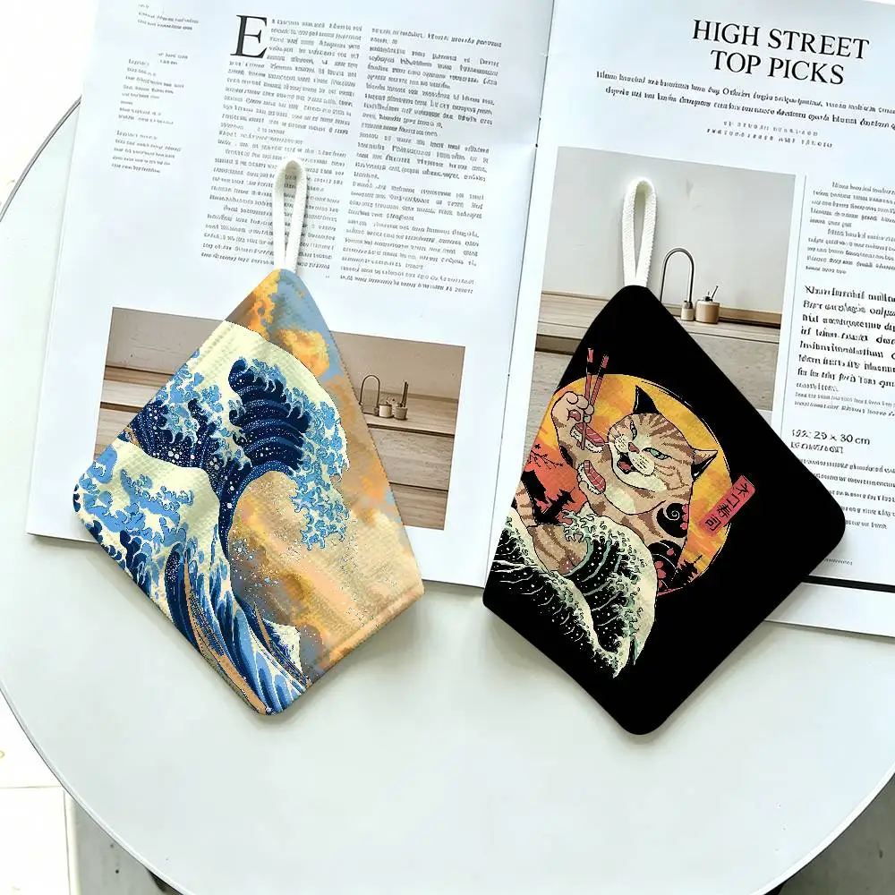 Japanese Wave Art Thickened Polyester Cotton Hanging Towel, High Absorbent Hand Wiping Towel For Indoor Use