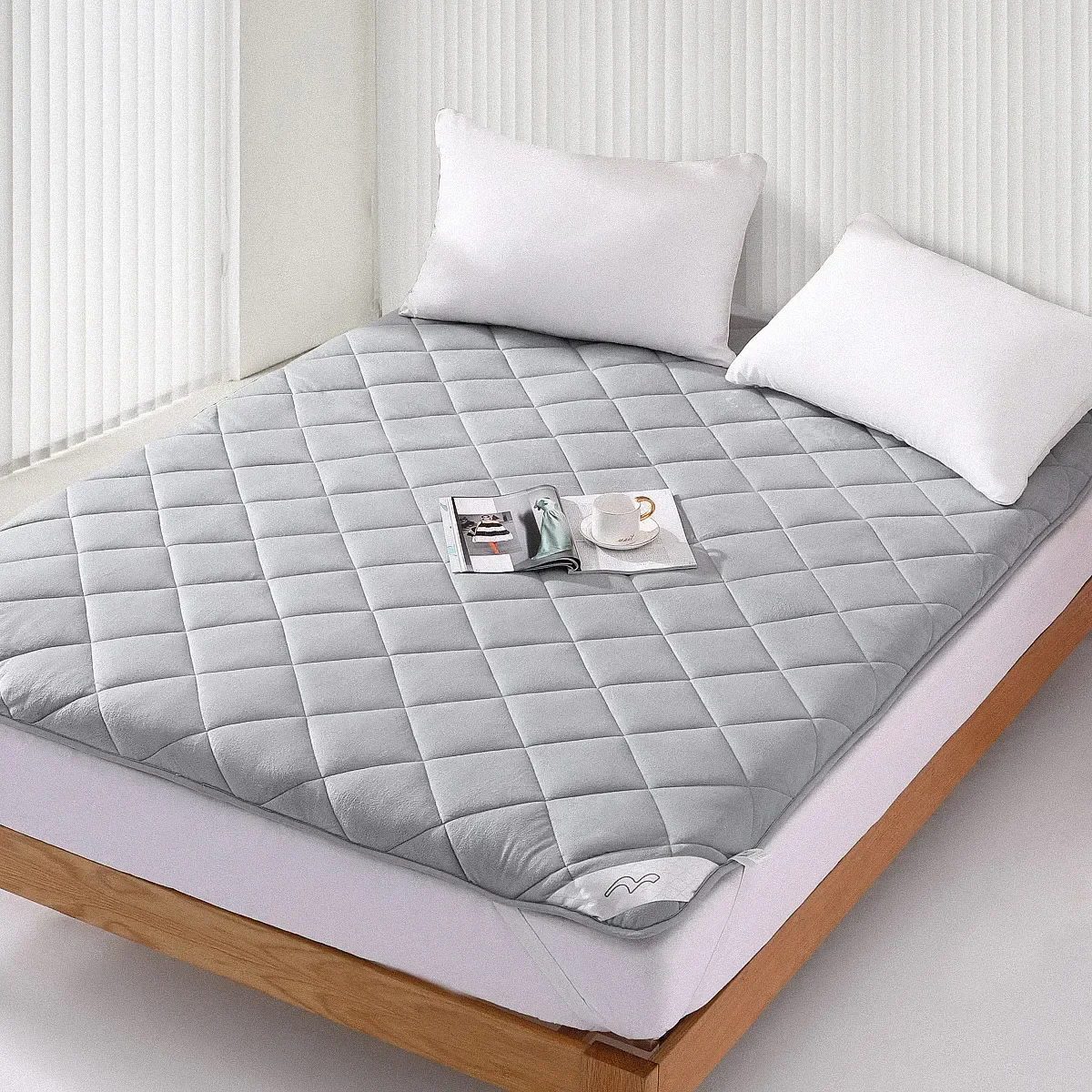 

Thickened household mattress foldable mattress