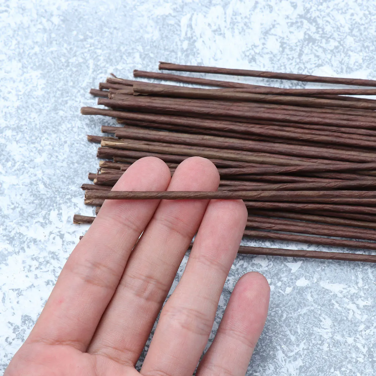 50 قطعة 2 مللي متر سلك متين زهرة اصطناعية ينبع لمشاريع بائع الزهور سكرابوكينغ وباقة الديكور مقلد الزهور الجذعية