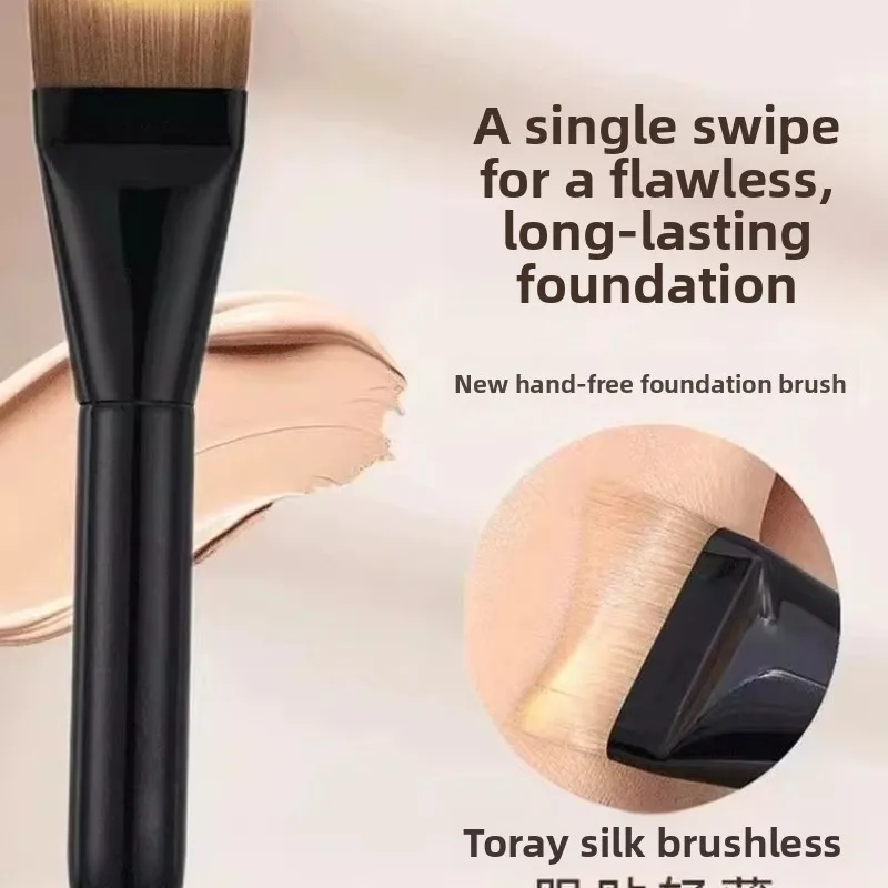 

One-word Foundation Brush Flat Head Does Not Eat Liquid Foundation Special Non-marking Makeup Brush Crescent Shape Makeup Tools
