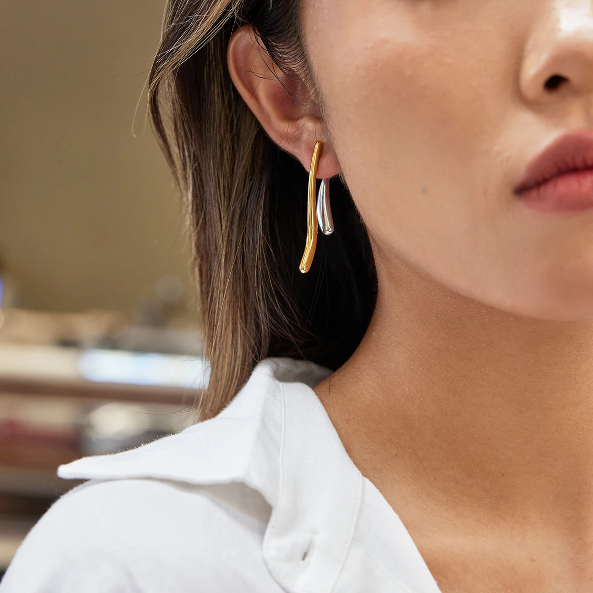 Yori Teardrop Shaped Liquid Stud Earrings Golden Stainless Steel Attractive Chic Jewelry New Wholesale Rust Proof