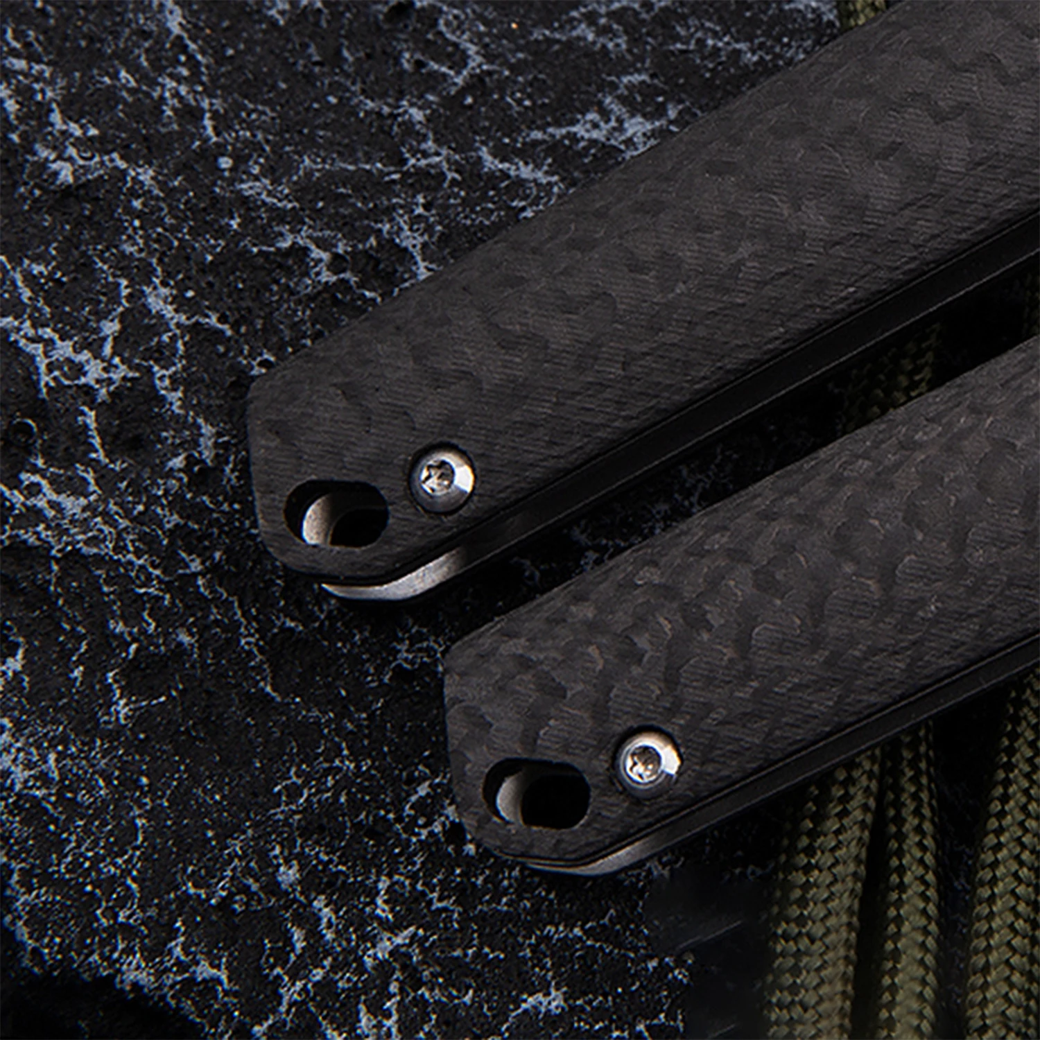 TGZUO Coltello pieghevole in fibra di carbonio, Coltello da taglio, Coltello multiuso, Coltello per utensili con lama staccabile, Coltello tascabile portatile, Gli ultimi pochi