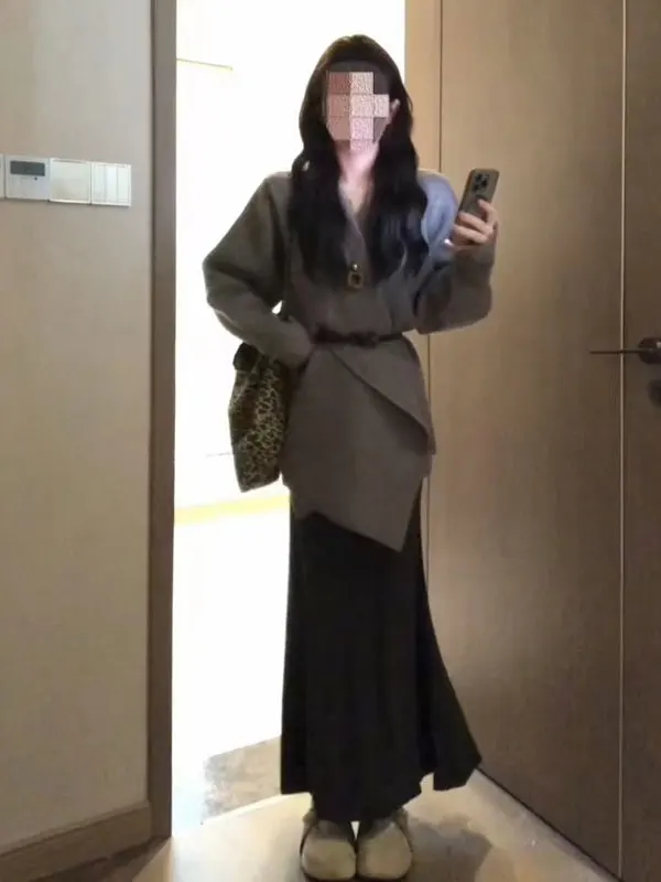 

Свитер Hebe Sle Ele, облегающий, с отложным воротником, с завязками на талии, модный топ, красивый, весна 2026, маленький размер