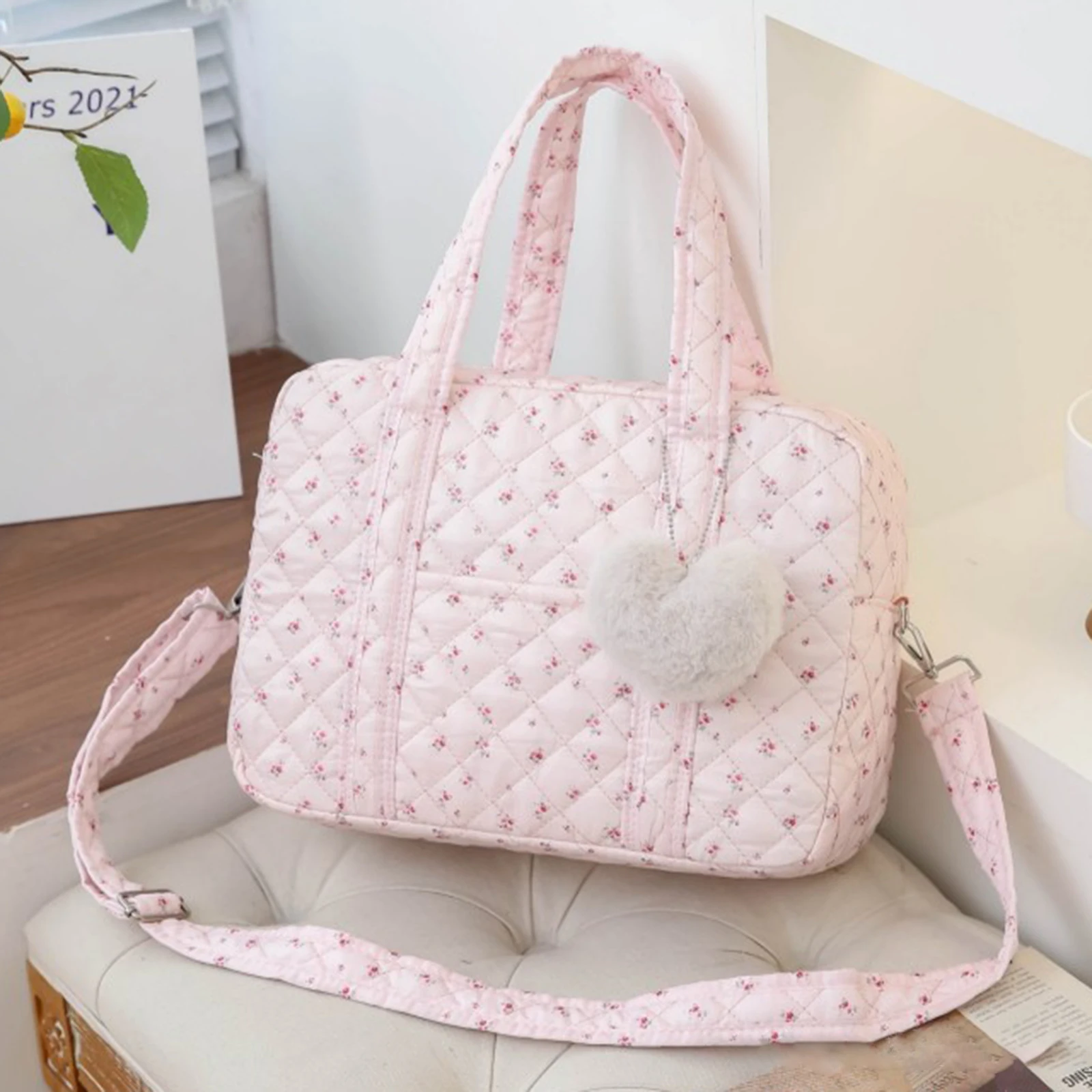 

Quilted Embroidery Handbag Large Capacity Puffy Lightweight Handbag Quilting Tote Handbag Mommy Trip Storage Bag