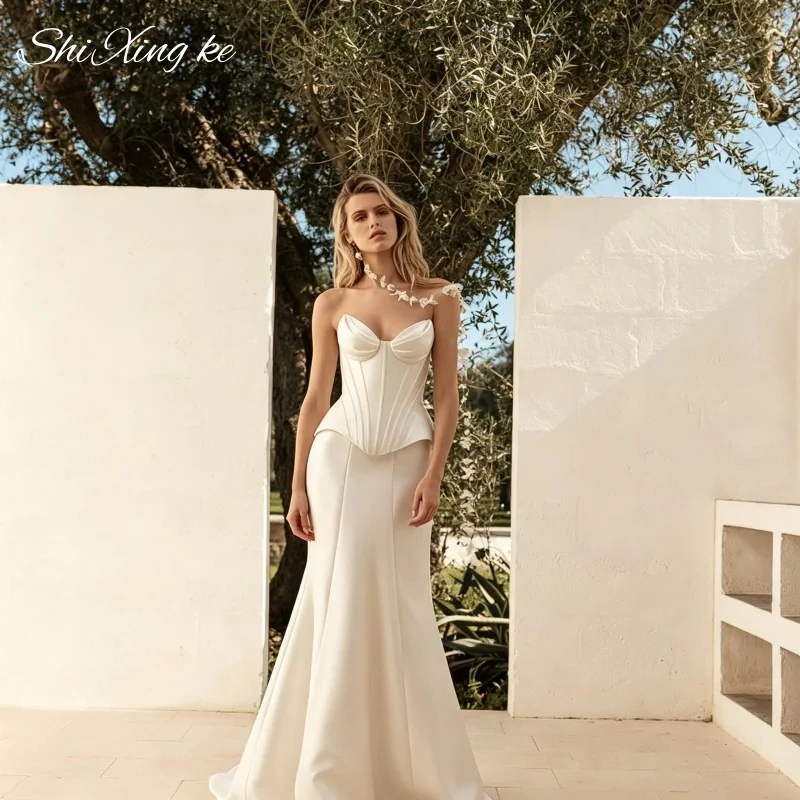 Basque Waist Mermaid Satin Bridal Gown Sweetheart Open Back Court Train Vestidos De Novia Customized