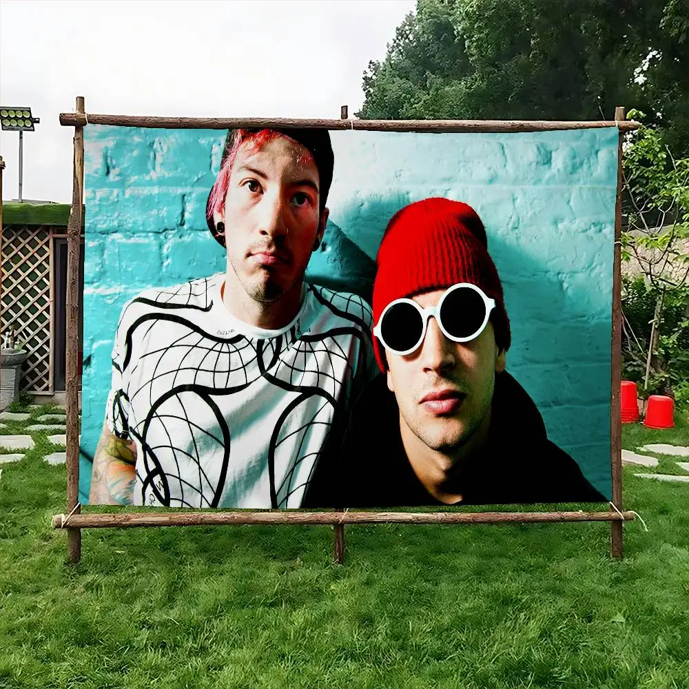 T-Twenty One Pilots Band Creative Pattern Hanging Flag Polyester Printed Banner Hand Pulled Flag