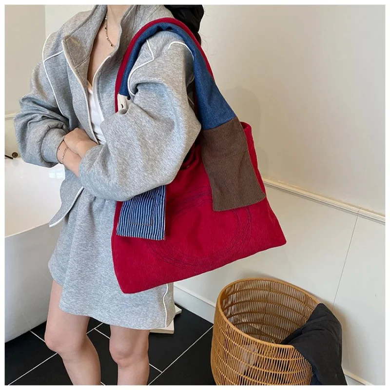 

Минималистичная элегантная женская сумка через плечо из высококачественной кожи, модный дизайн, большая вместимость и однотонный цвет