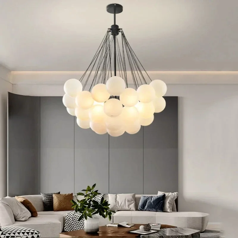 Imagem -02 - Moderno Branco Vidro Bolas Lustres Luzes Pingente Interior Lustre Luminária Home Decor Jantar Sala de Estar Quarto Cafés Hall