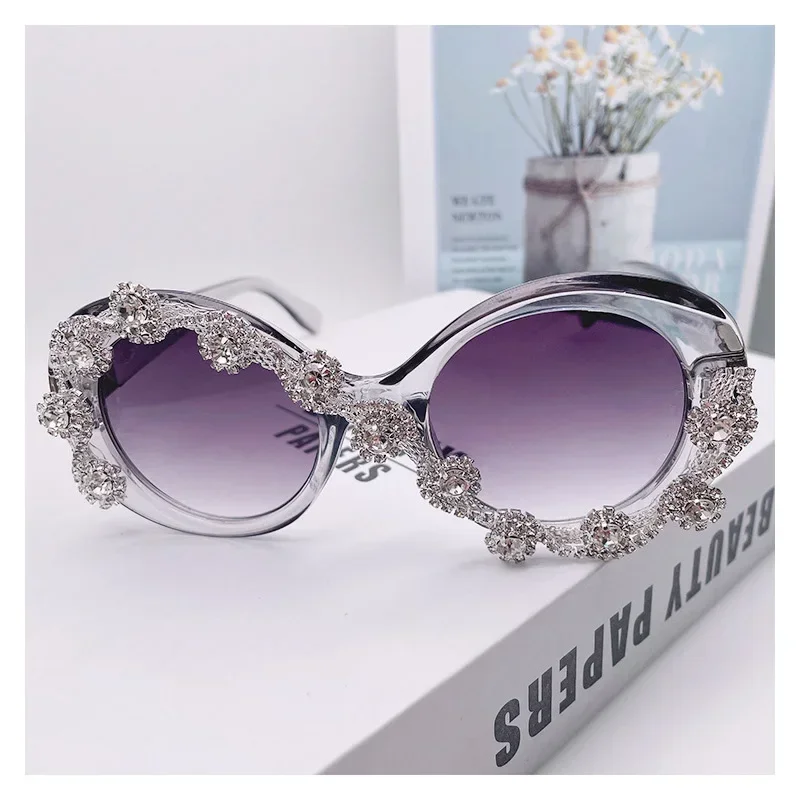 Barokowe owalne okulary przeciwsłoneczne kobiety kryształy seksowne dziewczyny okulary przeciwsłoneczne Rhinestone Girls odcienie na imprezę Halloween Xmas Oculos De Sol