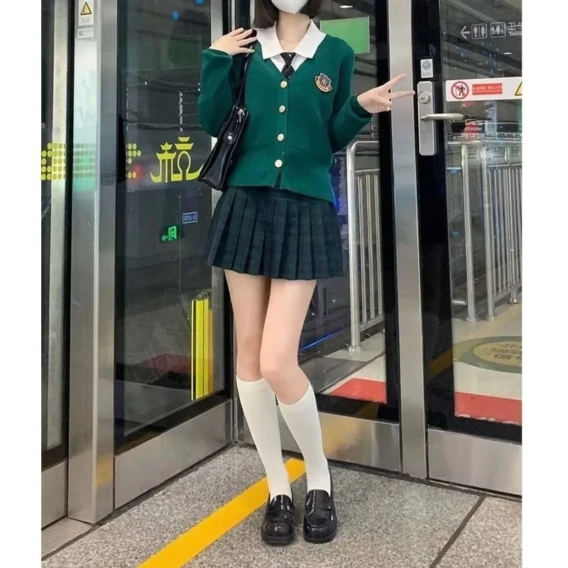 

Emblem Academy Style Sweet Casual Versatile Long Sleeve 2026 Autumn/Winter New Solid V-Neck Embroidered Knitted Cardigan dfgd4