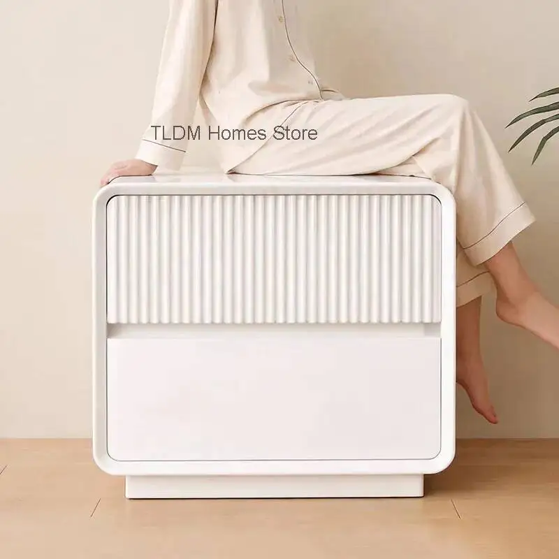 Elegant Bedroom Bedside Frame Decorative Fixture Nightstand Indoor Room Complete Decorative Assembly Bedroom Furniture