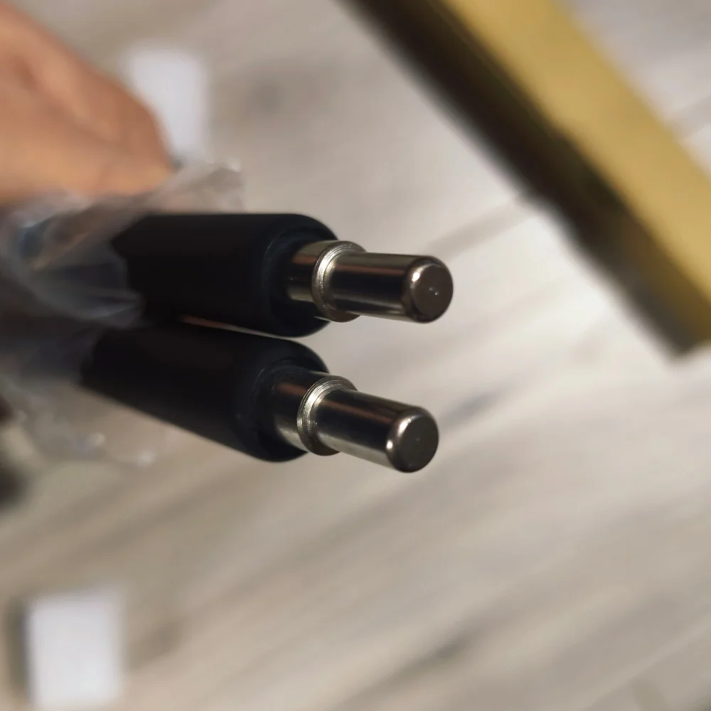 

2PCS IR2016 IR2020 Primary Charge Roller PCR Compatible for Canon IR 2020 2016 High Quality Copier Machine Copier Spare Parts