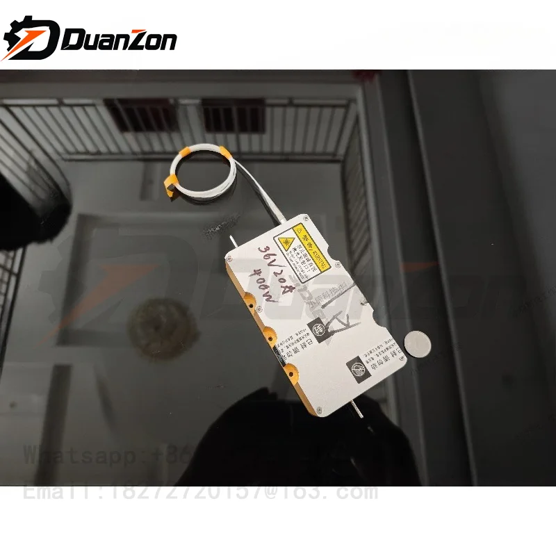 Raycus 400W Infrared Laser Pump Source for Scientific Research with Fiber Optic High Power Used Like New Laser Module