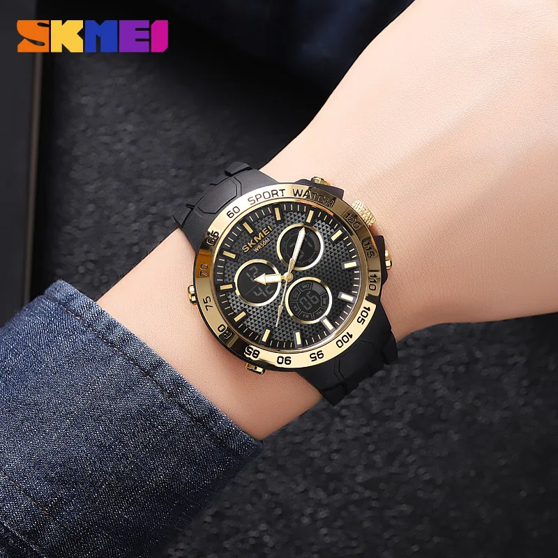 ساعة SkmeiMen's Student العصرية الرياضية الإلكترونية وساعة منبه مقاومة للماء ومضيئة ومتعددة الوظائف