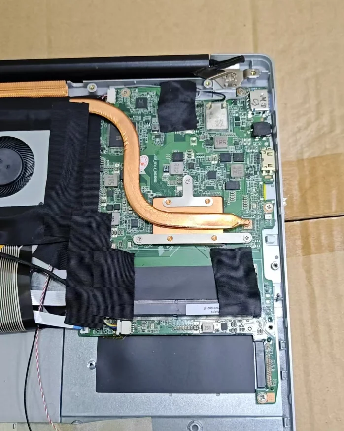 

Материнская плата Intel Celeron N5095