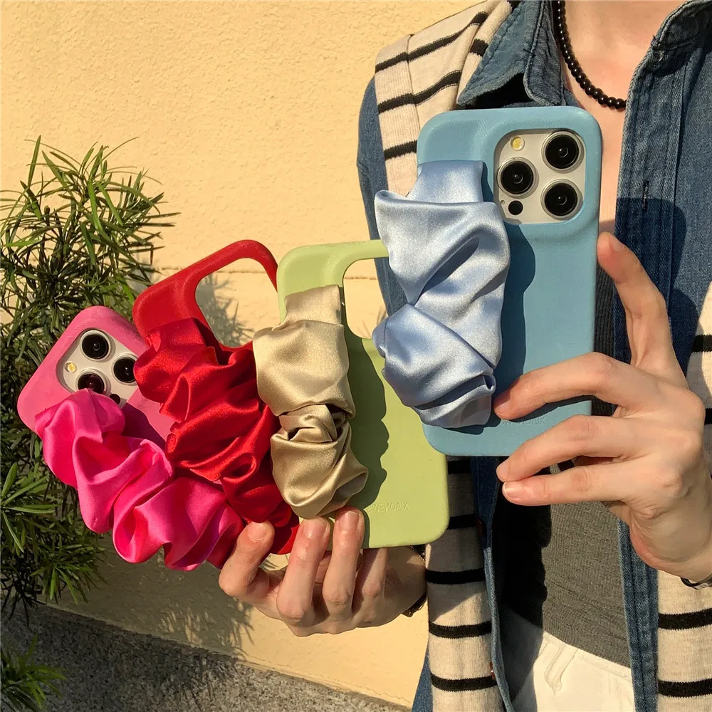 

Для iPhone16promax 15pro 14 13 INS стильный нишевый шелковый браслет чехол для телефона однотонный роскошный женский защитный чехол премиум-класса